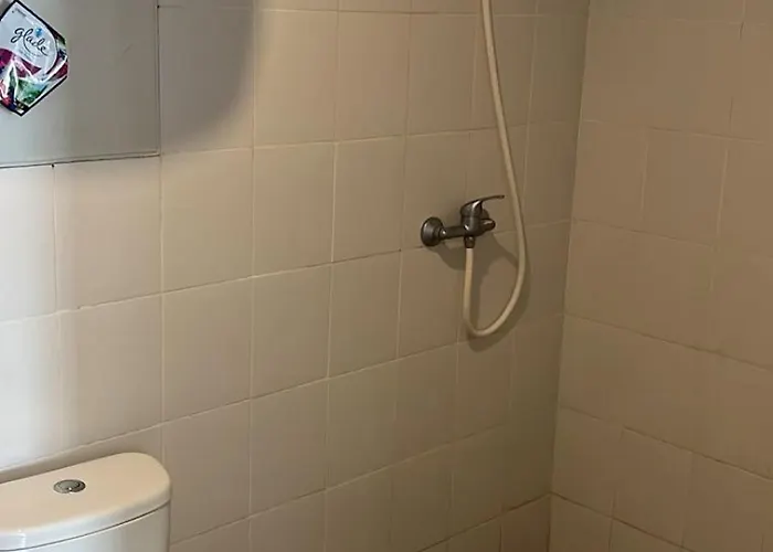 شقة Disewakan Kamar Tipe Mezzanine Fully Furnished *